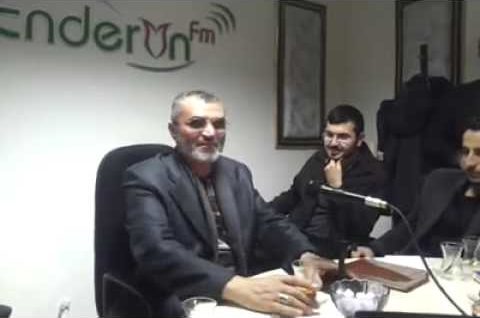 Namazda cep Telefonu Çalarsa,Pantolon Düşerse; Cevabı Tebessüm Garantili